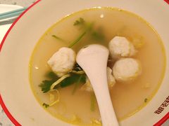 -小杨生煎(金山百联购物中心3楼店)