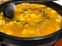 -楚山晓·湖北菜(武汉光谷K11店)