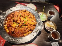 -胖哥俩肉蟹煲(上海悦荟广场店)