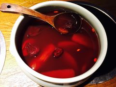 山楂雪梨水果茶-吃饭皇帝大土家民族菜(正大广场店)