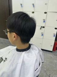 -藤野造型烫发染发