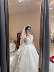 -Color卡诺婚纱礼服馆(南京严选店)