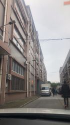 -逝水玩具折扣店