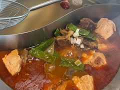 -左庭右院鲜牛肉火锅(浦江欢乐颂店)
