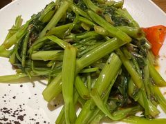 -泰堤坊(淡水体育馆店)