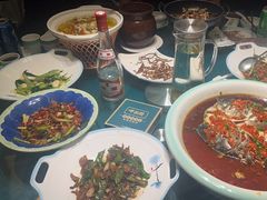 -呷湘厨·鱼汤捞饭·剁椒鱼头·辣椒炒肉(国家会展中心店)