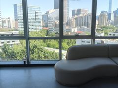 -聚云奢二手奢侈品黄金手表包包回收·中古店(三里屯总店)