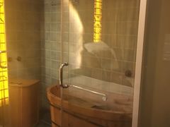 -莱仪堂艾灸经络养生馆(九亭一店)