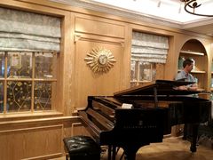 -The Diamond Jubilee Tea Salon at Fortnum & Mason