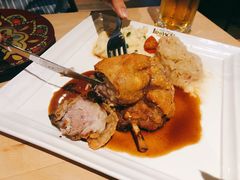 猪肘-LENBACH兰巴赫西餐啤酒坊(大连东港店)
