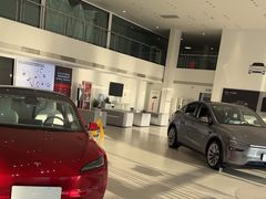 -TESLA 特斯拉(北京后沙峪特斯拉中心)