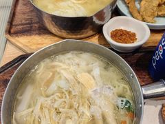 -小满手工粉(上海新世界城店)