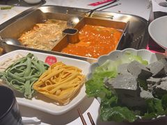 -九鼎轩脆毛肚火锅(南京东路店)