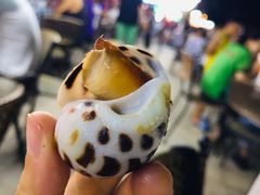 -钱大妈海鲜饭店(保利林语店)