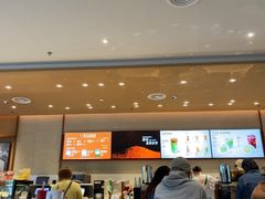 -星巴克臻选(莘庄仲盛店)