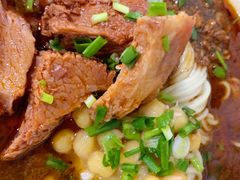 -沉香牛肉面
