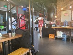 -管氏翅吧(中关村店)