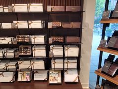 面包甜点陈列柜-Laderach 莱德拉(上海环贸iapm店)