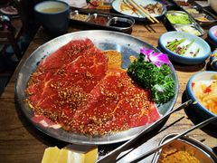 -明洞阿姨·韩式酱蟹烤肉·创意料理(三元桥店)