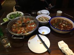 剁椒鱼头二代-辣得叫湘菜(四明店)
