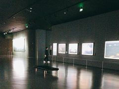 -罗红摄影艺术馆