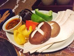 什锦蔬菜拼盘-山港凯悦酒店·BEBA海滩烧烤餐厅酒吧