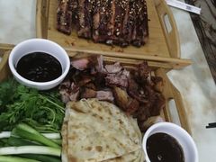 -一口猪海鲜浑锅·东北家常菜