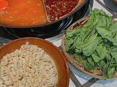 -贰回巷火锅馆(钟楼店)