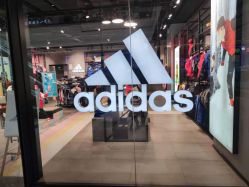 -adidas KIDS(万象城店)