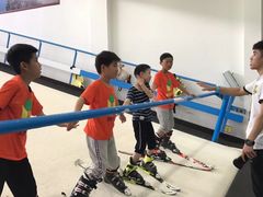 -零度滑雪室内训练中心(莘庄店)