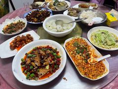 -洪霞餐馆