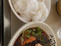-余庆小吃(小吃一条街店)