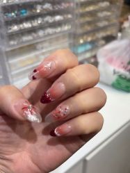 -尤米一站式美甲美睫
