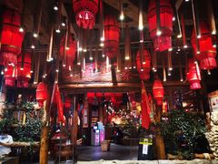 -老滇山寨•云南特色菜•地方菜•民族风情歌舞表演(金碧店)