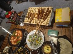 -蚝堡海鲜·威海菜·海肠捞饭·烧烤·亚洲吃蚝公司(幸福门店)
