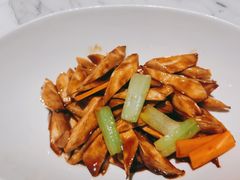 -青雅中餐厅(大连金石滩绿发希尔顿度假酒店)