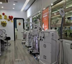 点击看大图 -蕾特恩专业祛痘·皮肤管理