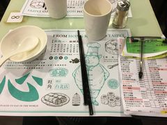 餐具摆设-点点心点心专门店(湾仔店)