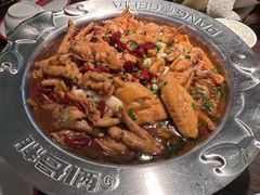 鸡翅煲-胖哥俩肉蟹煲(杭州大厦中央广场店)