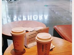 -星巴克臻选(周浦万达店)