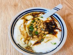扁担豆腐脑-正南齐北·老街糯米团(洪崖洞店)