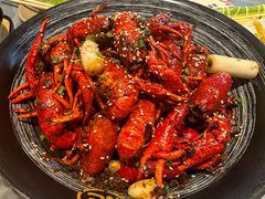 -肥肥虾庄·金牌油焖大虾(杨园滨江时代walk店)