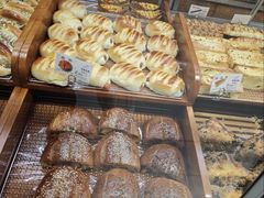 -苹果花园(乳山路店)