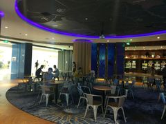 等候区-万达影城IMAX(海口日月广场店)