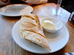 餐前面包-ROAST coffee & eatery
