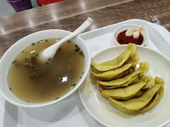 -草桥清真牛肉锅贴扁食店