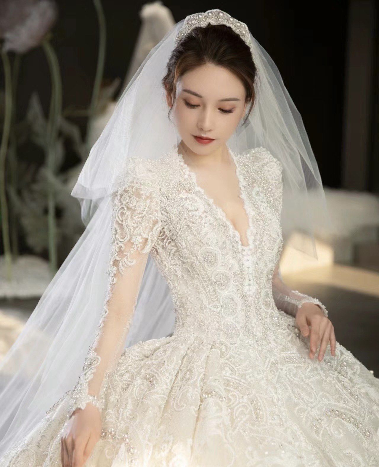 新娘的华美婚纱