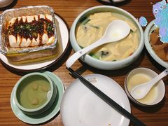 鲜椰汁鸡汤-禾珍珠家常小馆(河南博物院店)