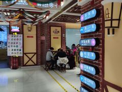 -汇吃汇喝美食街(上海建发浦悦荟广场店)