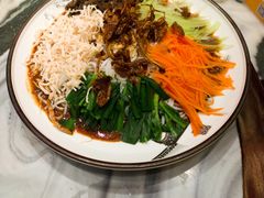 -蔼若春.传承三十年云南菜(金碧公园店)